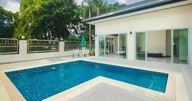 Apartment 6 bedrooms in Kathu, Thailand