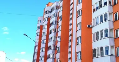 Apartamento 3 habitaciones en Gómel, Belarús