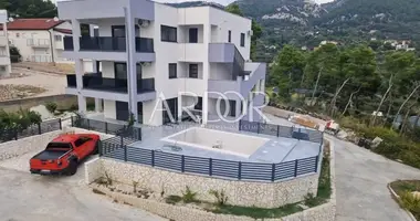 Dom 6 pokojów w Banjol, Chorwacja