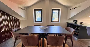 2 bedroom apartment in Dobrota, Montenegro