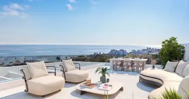 2 bedroom apartment in Estepona, Spain