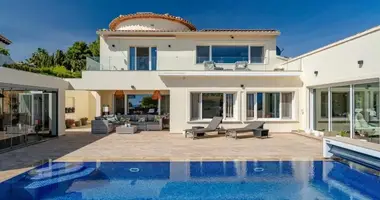 4 bedroom house in Teulada, Spain