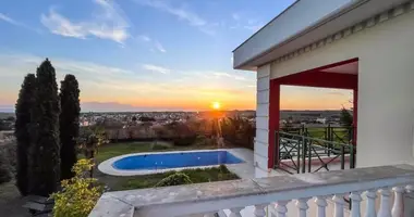 Villa 5 zimmer in Mesimeri, Griechenland