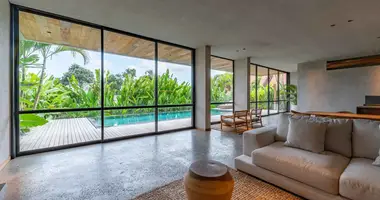 Apartamento 3 habitaciones en Tumbakbayuh, Indonesia