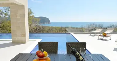 Villa 3 chambres dans Budva, Monténégro