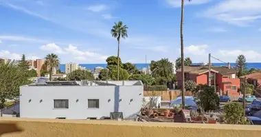 4 bedroom house in Benalmadena, Spain
