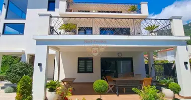 Casa 6 habitaciones en Montenegro