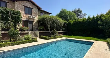 Villa de 6 chambres dans Souni Zanatzia, Chypre
