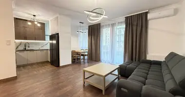 Mieszkanie 3 pokoi w Warszawa, Polska