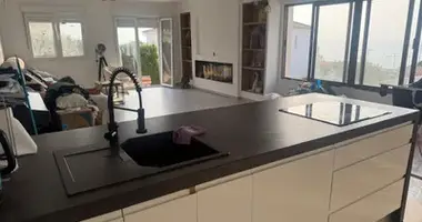 Dom 3 pokoi w Manilva, Hiszpania