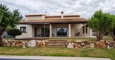 Villa 4 bedrooms in Peralada, Spain