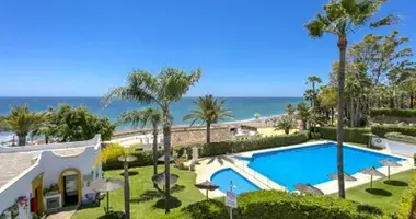 5 bedroom house in Spain