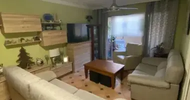 Apartamento 3 habitaciones en Dos Hermanas, Španjolska