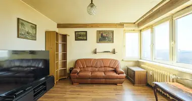 Квартира 3 комнаты в Варшава, Польша