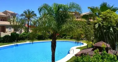 4 bedroom house in Manilva, Spain