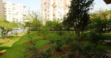 Wohnung 4 zimmer in Madenci Sokagi, Türkei