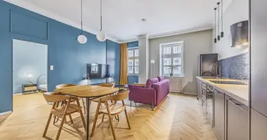 2 bedroom apartment in Warsaw, Poland