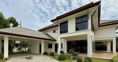 Villa 4 bedrooms in mab fakthxng, Thailand