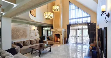 Chalet 7 chambres dans Valiarjanava, Bélarus