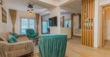 Apartamento 4 habitaciones en Przno, Montenegro
