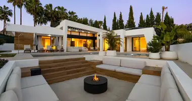 6 bedroom house in San Pedro Alcantara, Spain