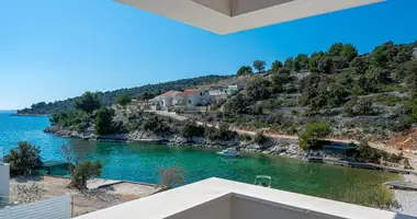 Villa 4 bedrooms in Grad Trogir, Croatia