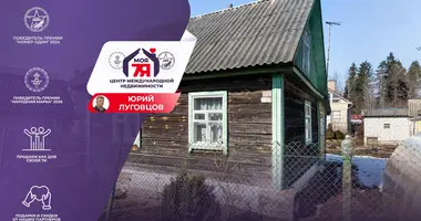 Casa en Piarezyrski sielski Saviet, Belarús