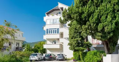 Apartamento 3 habitaciones en Budva, Montenegro