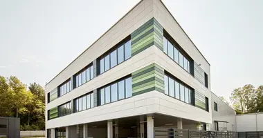 Entrepôt 1 276 m² dans Tarasava, Bélarus