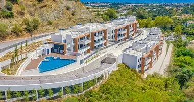 3 bedroom apartment in Benahavis, Spain