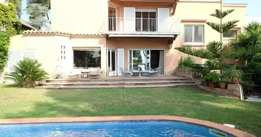 Villa en Barcelona, Španjolska