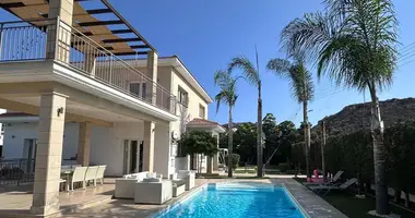 5-Schlafzimmer-Villa in Agios Tychonas, Zypern