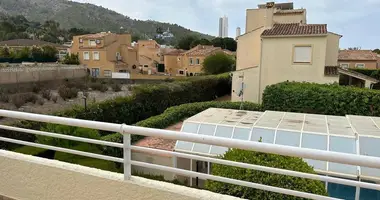 Villa 4 bedrooms in Benidorm, Spain