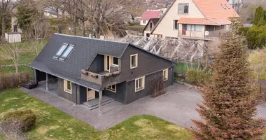 Casa 3 habitaciones en Ikskile, Letonia