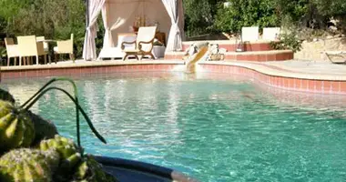 Hotel 900 m² in Kassandra Municipality, Griechenland