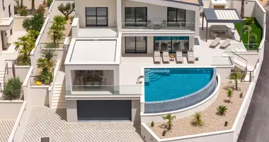 Villa 4 bedrooms in Split-Dalmatia County, Croatia