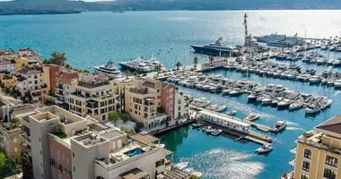 Mieszkanie 3 pokoi w Tivat, Czarnogóra