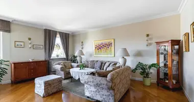 3 bedroom apartment in Warsaw, Poland