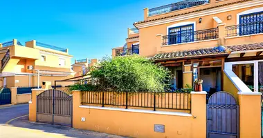 Villa 3 bedrooms in Torrevieja, Spain