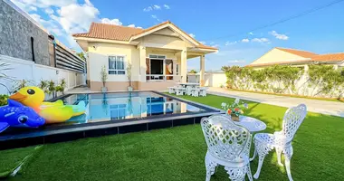 Maison 3 chambres dans Sattahip, Thaïlande