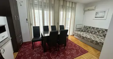 One Bedroom Apartment in Budva, Lazi dans Budva, Monténégro