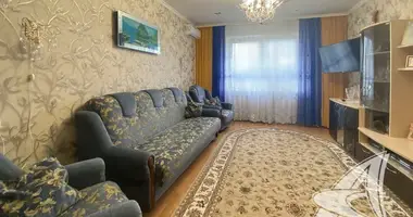 3 room apartment in Muchaviecki sielski Saviet, Belarus