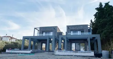 Villa 10 bedrooms in Polychrono, Greece