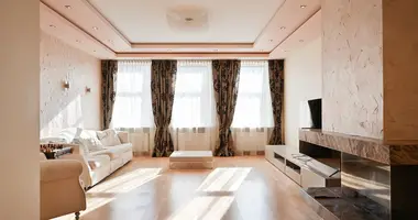 Apartamento 4 habitaciones en Riga, Letonia