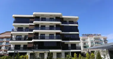 Квартира 3 комнаты в Муратпаша, Турция