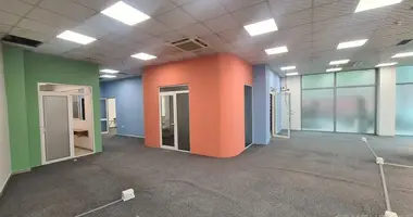 Propriété commerciale 204 m² dans Tirana, Albanie