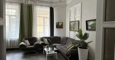 4 room apartment in Odesa, Ukraine