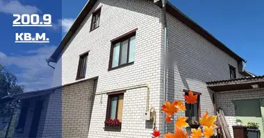 Casa en Baránavichi, Belarús