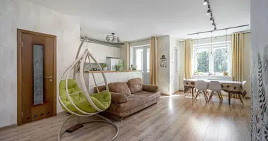 Apartamento 4 habitaciones en Minsk, Belarús