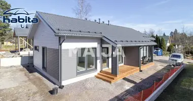 Haus 3 zimmer in Verwaltungsgemeinschaft Helsinki, Finnland